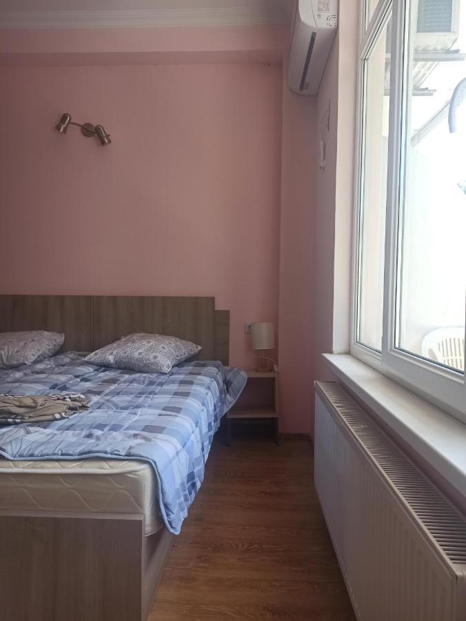 Hotel Caucase Tbilissi Extérieur photo