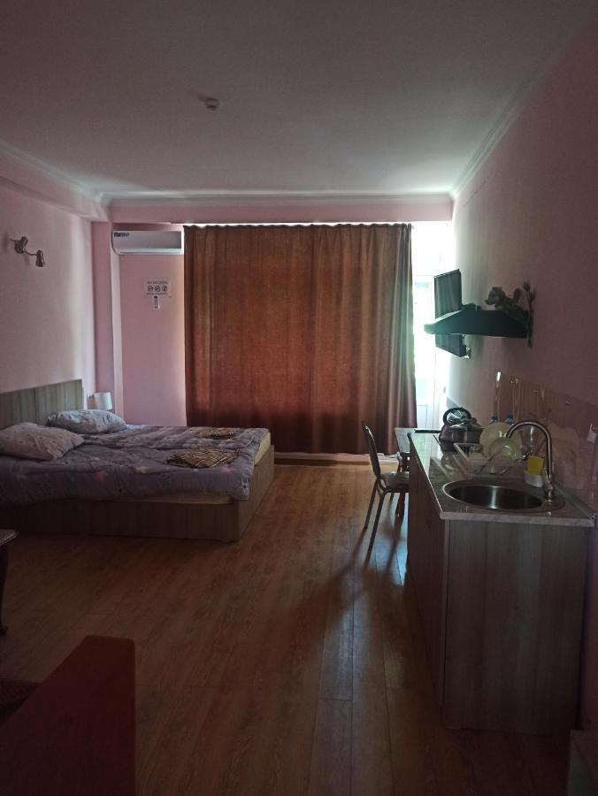 Hotel Caucase Tbilissi Extérieur photo